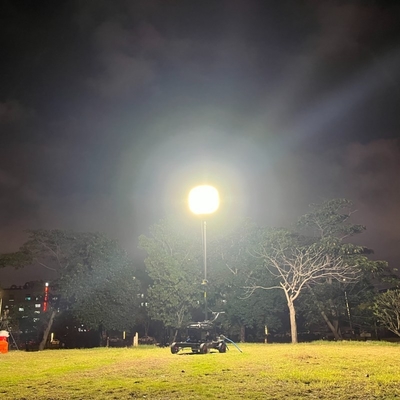 360° 조명 60W 100W 120W 320W 건설 현장용 삼각대 위에 있는 반사 없는 LED 빛 풍선